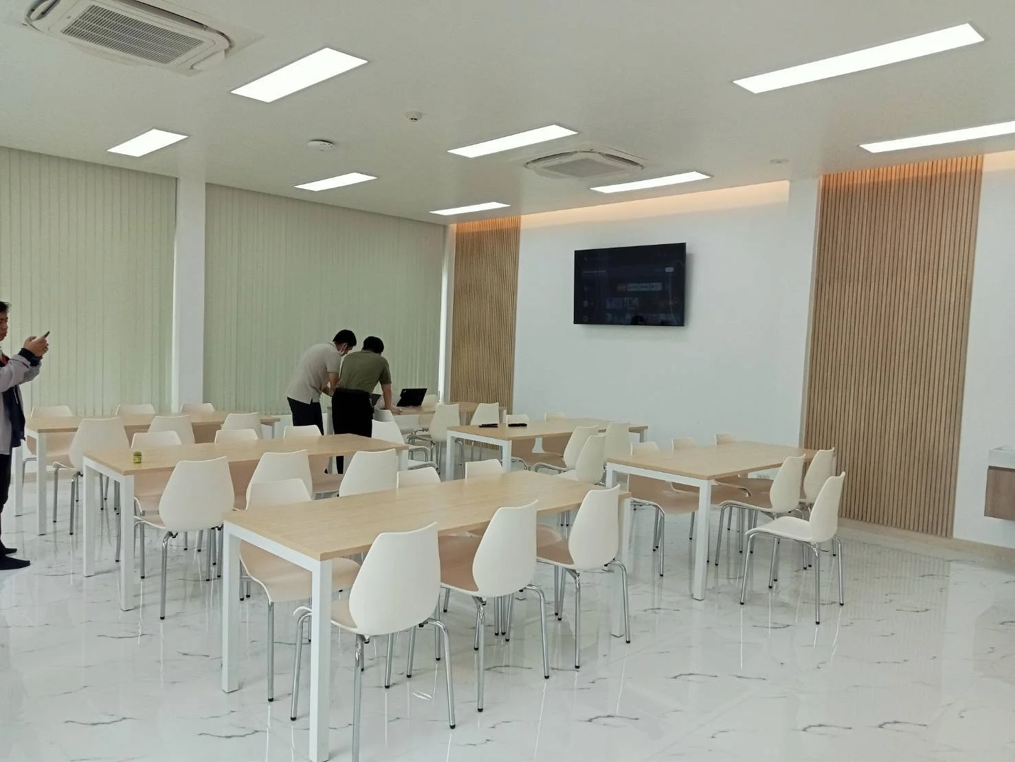 ออกแบบและก่อสร้างโรงอาหารโรงงาน